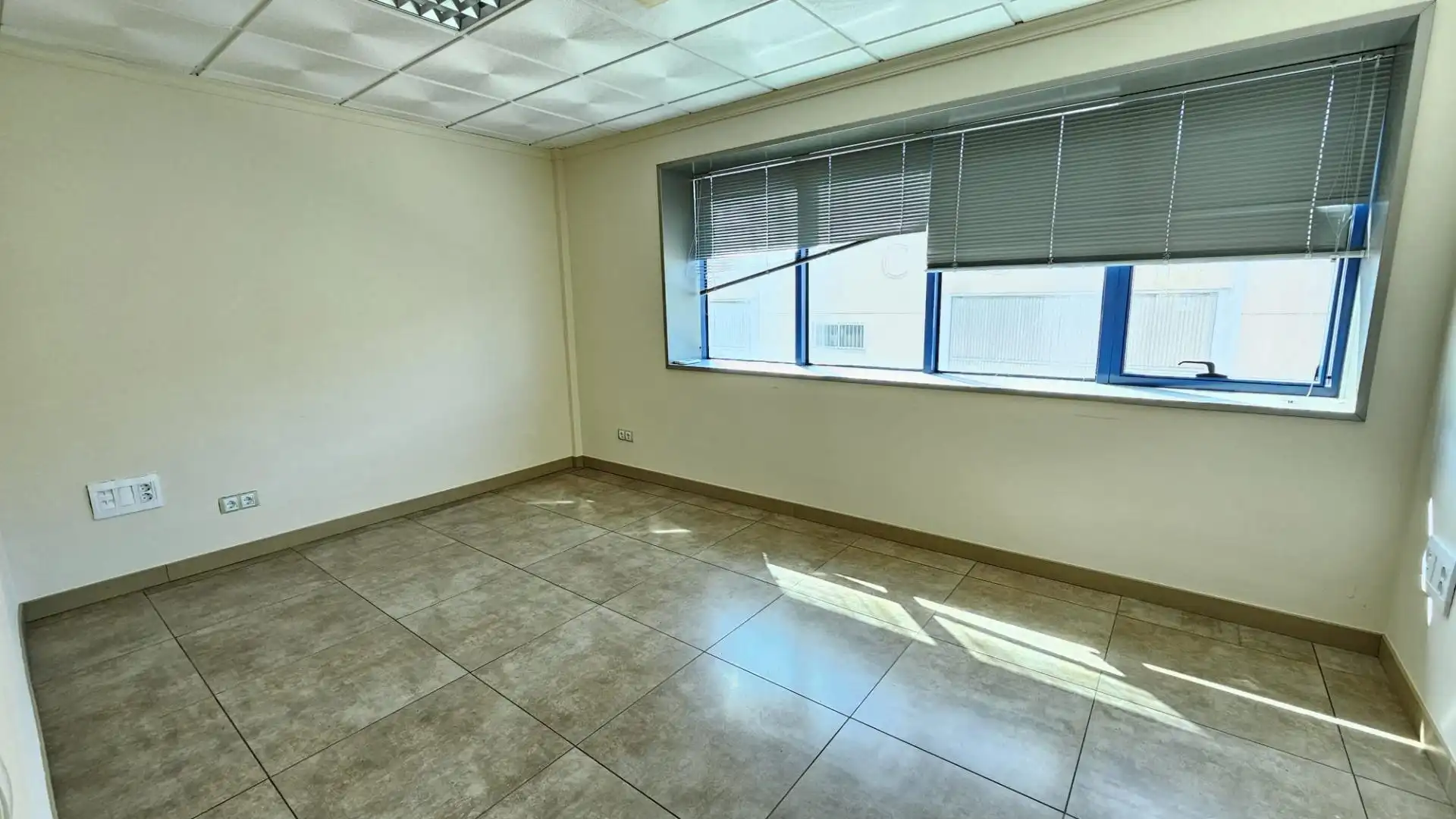Industrial buildings for sale in Almodóvar del Río