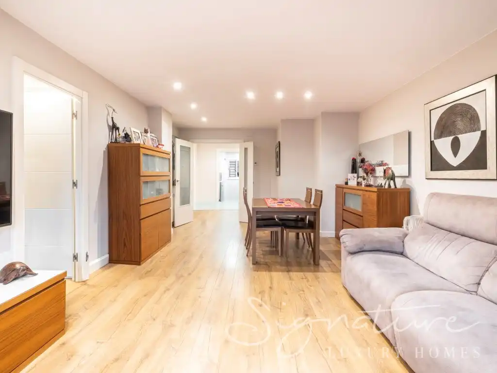 Dining room of Ground floor for sale in Sant Cugat del Vallès  with Air Conditioner and Heating