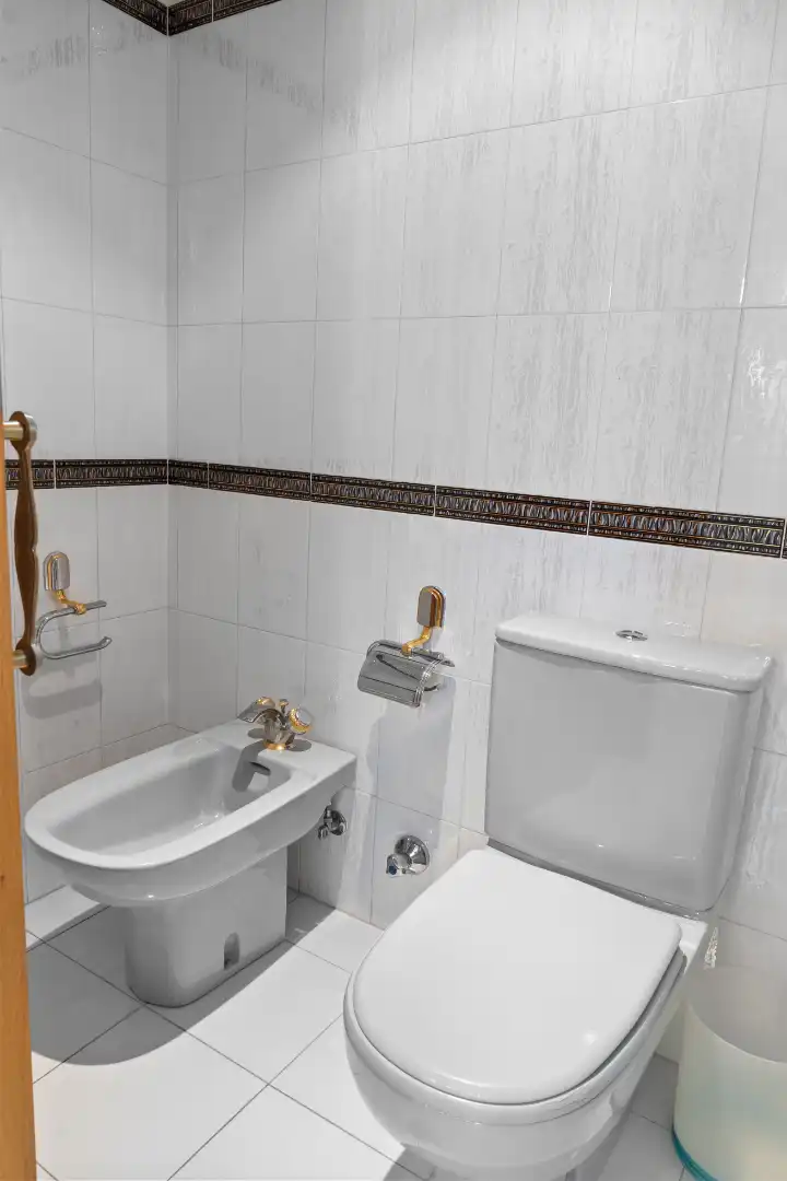 Casa amb piscina en venda a Calle de Finlandia, imagen 2