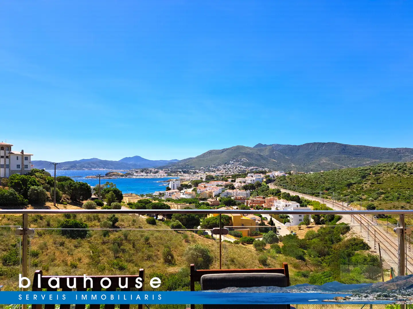 Vista exterior de Dúplex en venda en Llançà amb Aire condicionat, Calefacció i Parquet