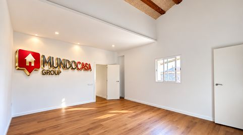 CASA DE PUEBLO REFORMADA DE 186 M CON TERRAZA PRIVADA, 4 HABITACIONES Y ESPACIOS INDEPENDIENTES EN LLAGOSTERA