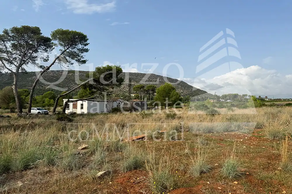 Terreno rustico in vendita a Carrer Lici