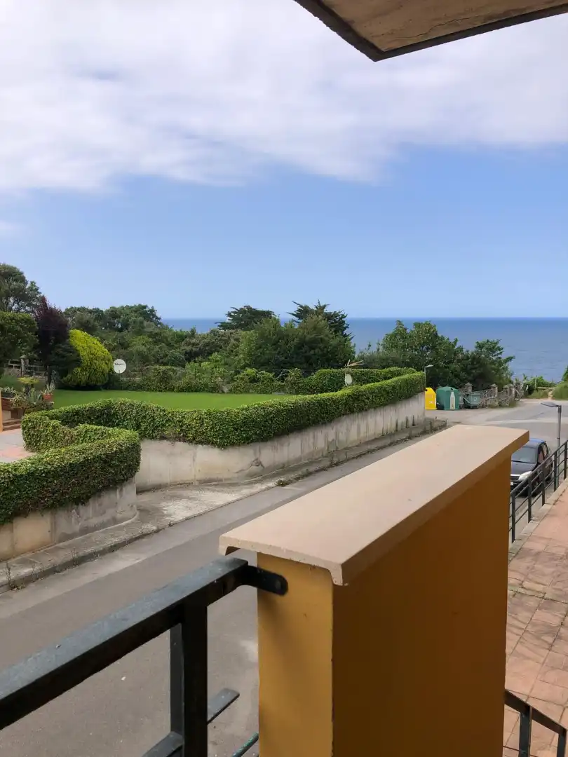 Jardín de Piso en venta en San Vicente de la Barquera con Calefacción, Amueblado y Balcón