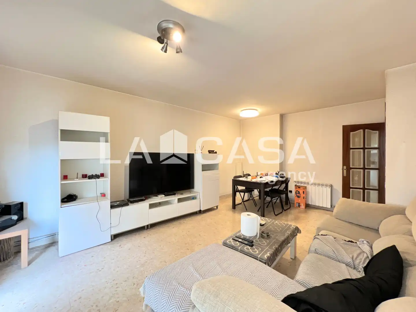 Flat for sale in Santa Coloma de Gramenet  with Balcony