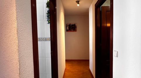 Foto 2 de Piso en venta en Proaza, 17, Las Campas, Oviedo
