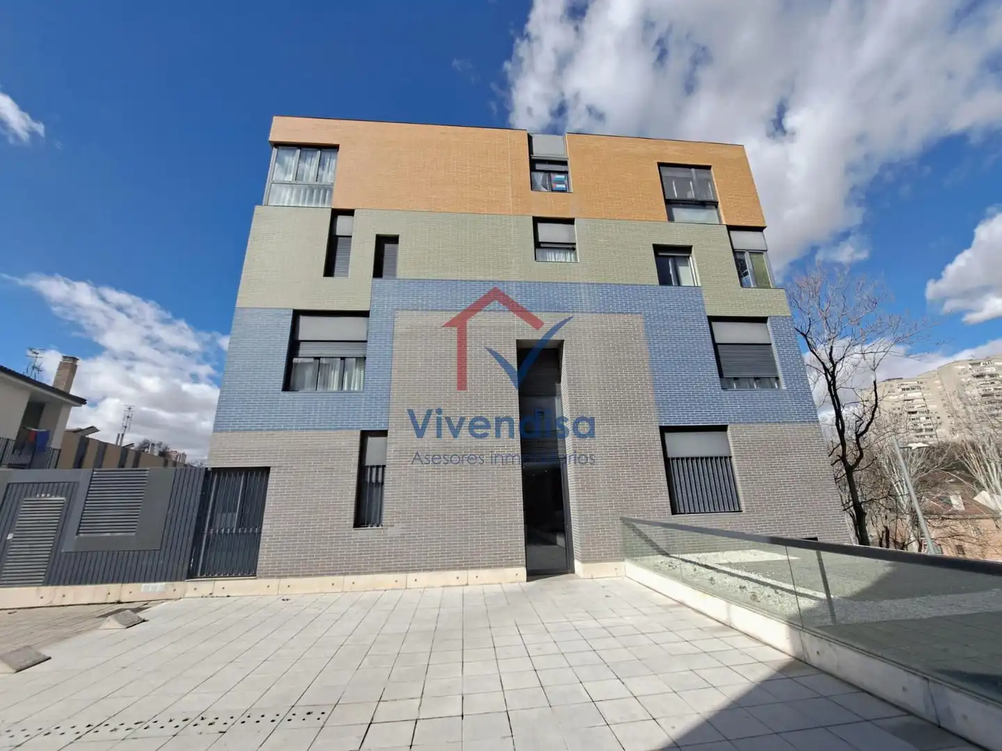 Exterior view of Flat for sale in Guadalajara Capital  with Air Conditioner, Heating and Storage room