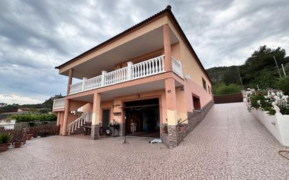 Exterior view of House or chalet for sale in Vespella de Gaià  with Terrace and Swimming Pool