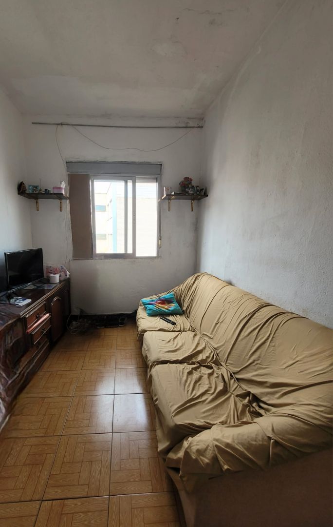 Bedroom of Flat for sale in  Madrid Capital