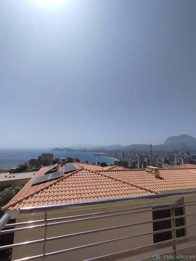 Exterior view of Flat for rent in Benidorm  with Air Conditioner, Terrace and Storage room