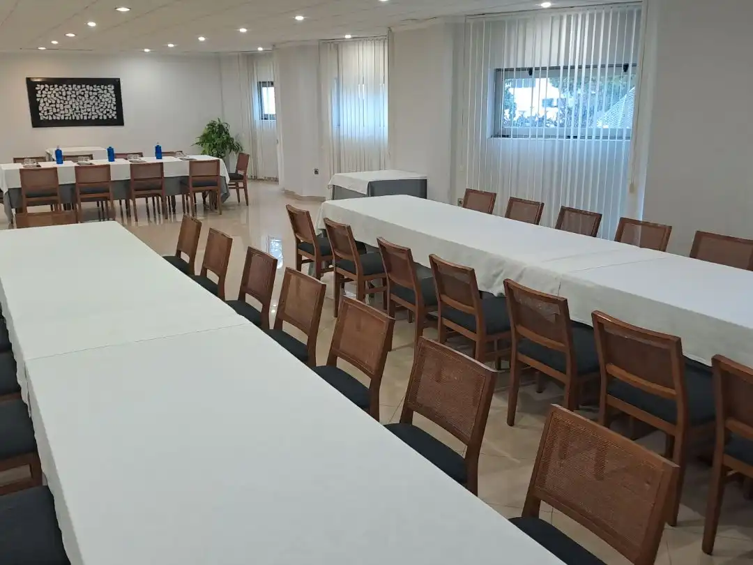 Local comercial en alquiler en paseo maritimo 94, imagen 2
