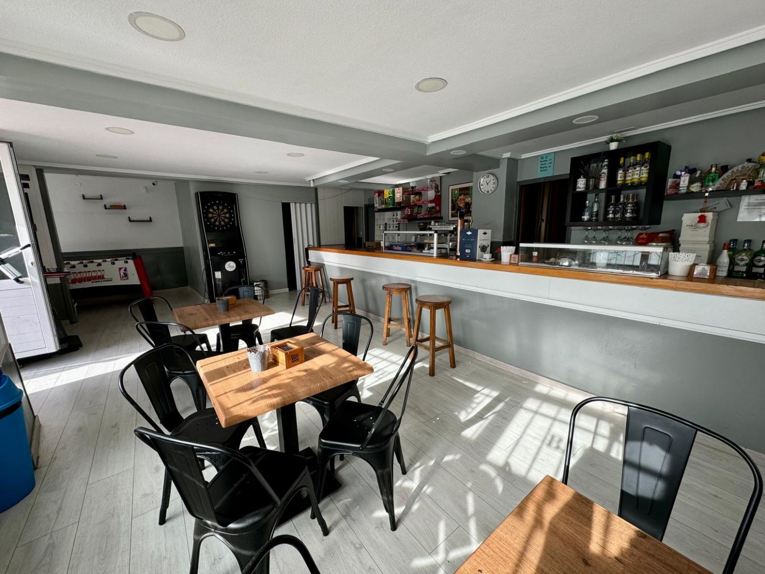 Premises for sale in Grijota  with Terrace