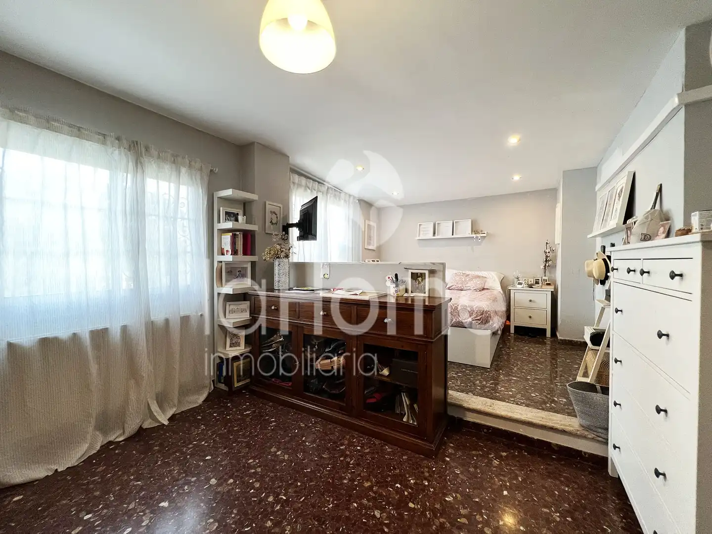 Habitación de Casa o chalet en venta en Paterna con Aire acondicionado, Calefacción y Jardín privado