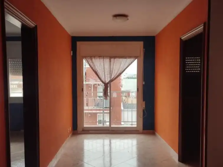 Flat with terrace for sale in Calle Pere Masallach 15  Escalera 1 Planta 3 Puerta 2, imagen 3