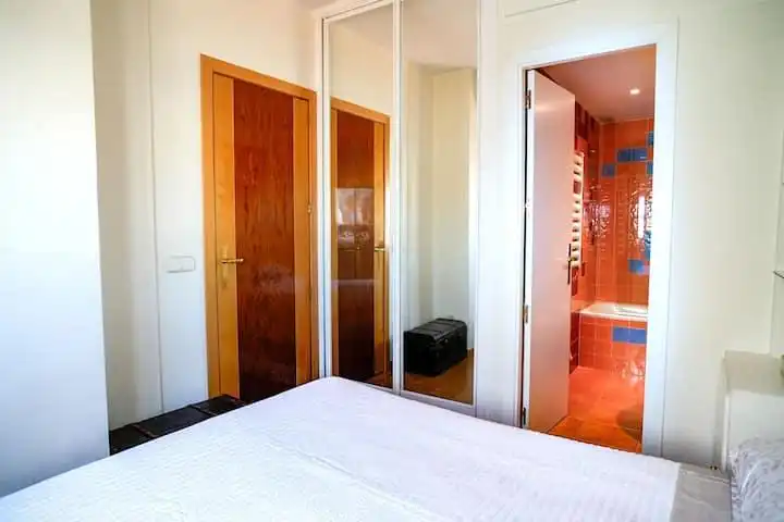 Bedroom of Attic for rent in Madrid  with Air Conditioner, Parquet flooring and Terrace
