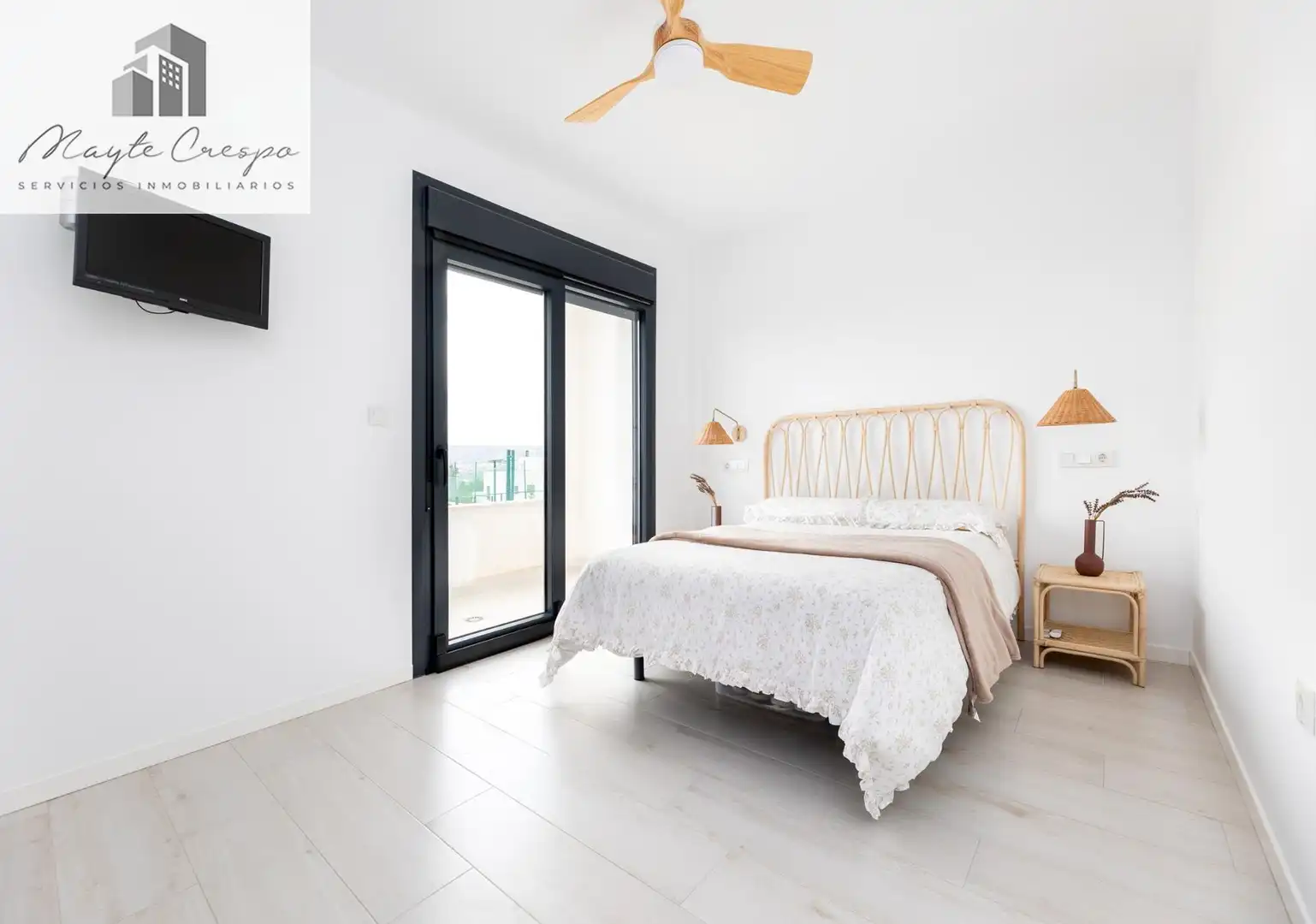Habitación de Casa o chalet en venta en La Zubia con Terraza y Piscina