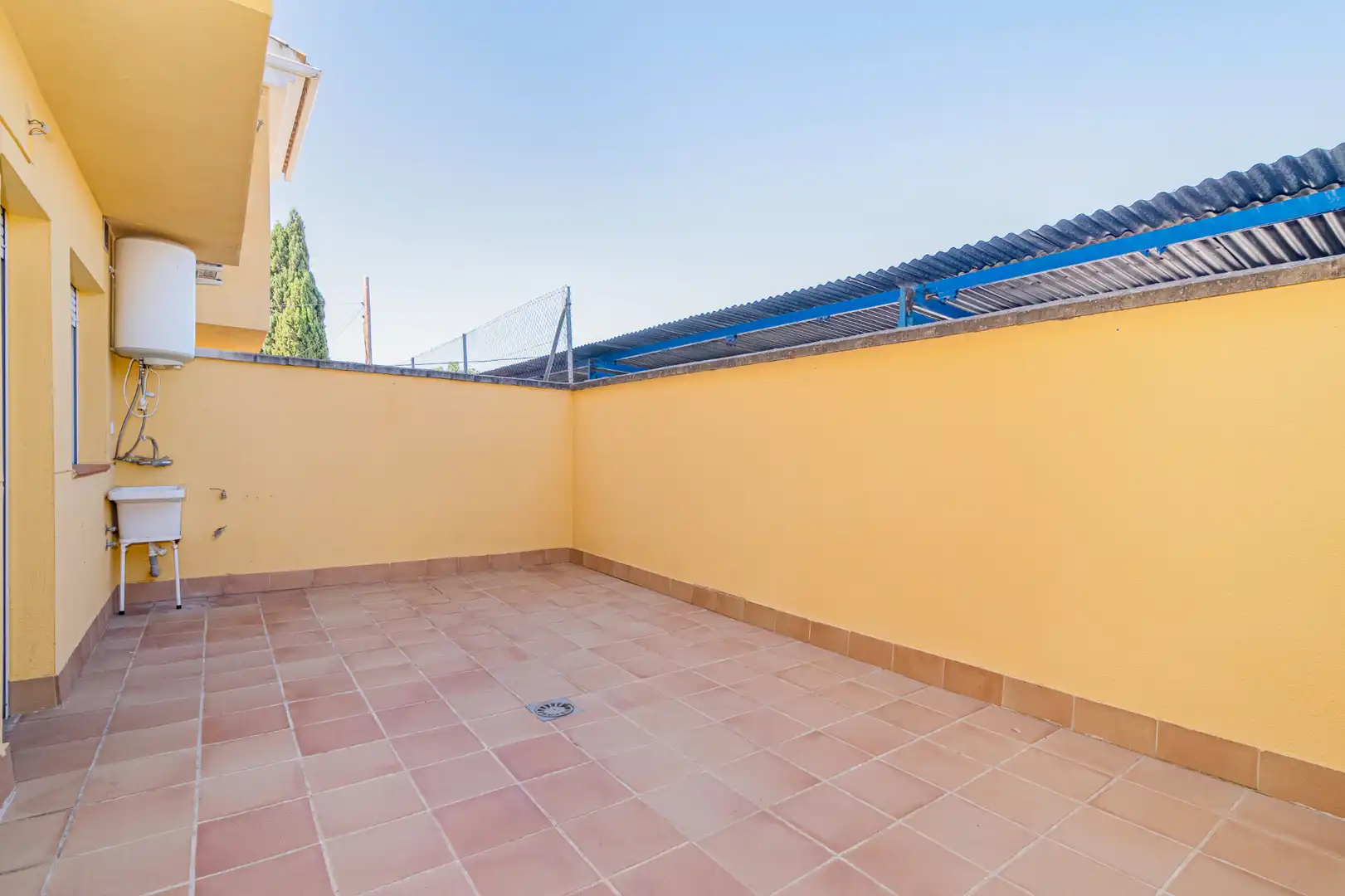 Terrassa de Casa adosada en venda en Vegas del Genil amb Aire condicionat, Calefacció i Terrassa