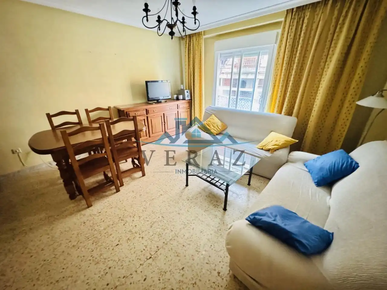 Außenansicht von Wohnung zum Verkauf in Talavera de la Reina mit Klimaanlage, Heizung und Balkon
