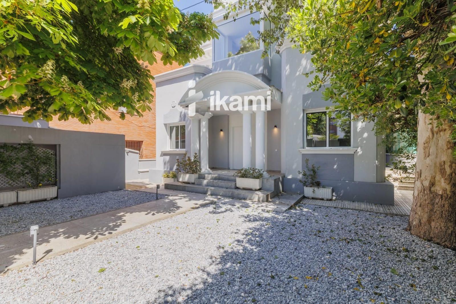 Exterior view of House or chalet for sale in  Madrid Capital