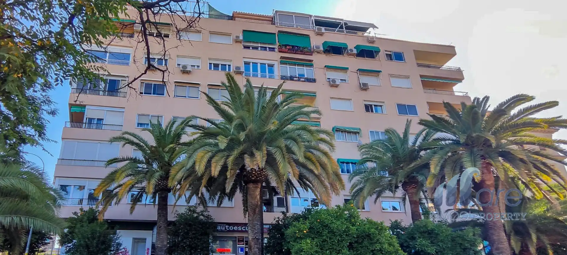 Exterior view of Flat for sale in Granada  with Heating and Parquet flooring
