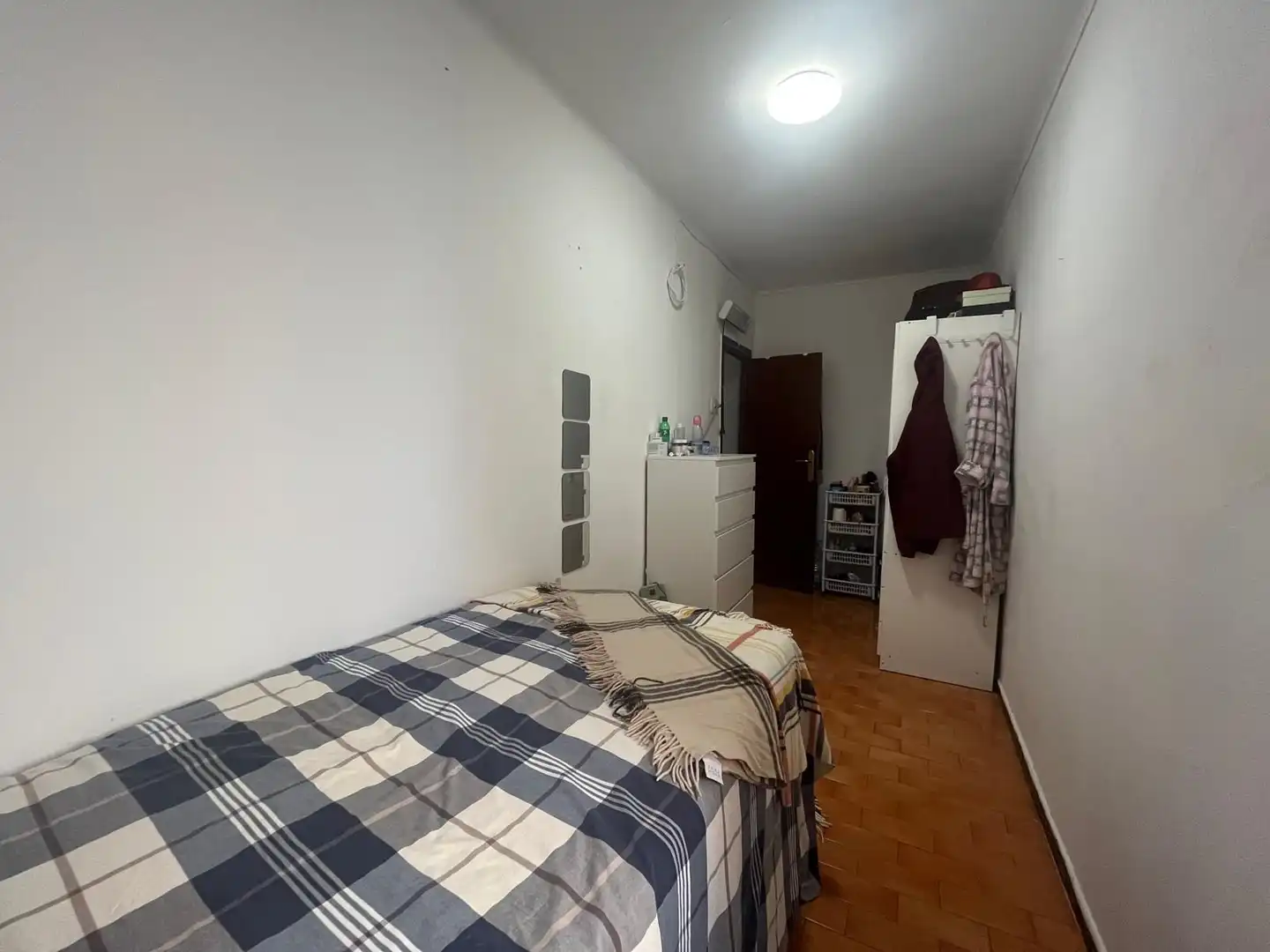 Dormitori de Pis en venda en Badalona