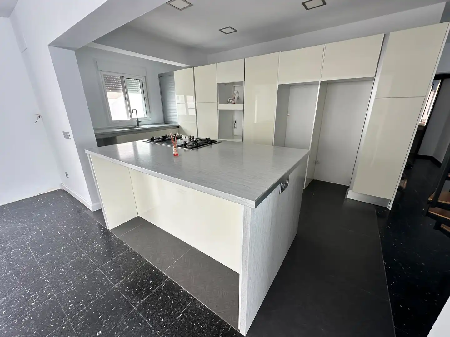 Detached house with terrace for sale in Calle Míster Blisse 56, imagen 46