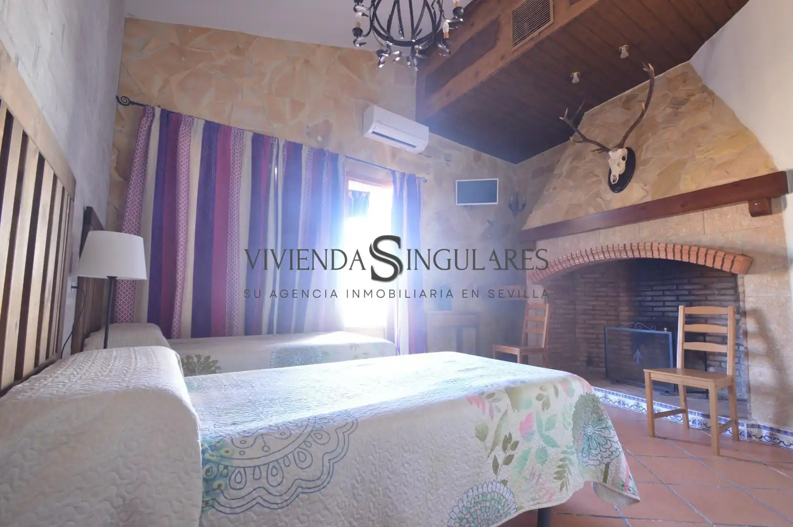 Bedroom of Houses for sale in Arroyomolinos de León  with Air Conditioner, Terrace and Furnished