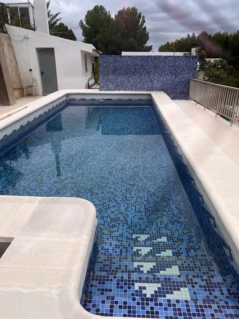Piscina de Casa o xalet en venda en Llíria amb Aire condicionat, Calefacció i Jardí privat