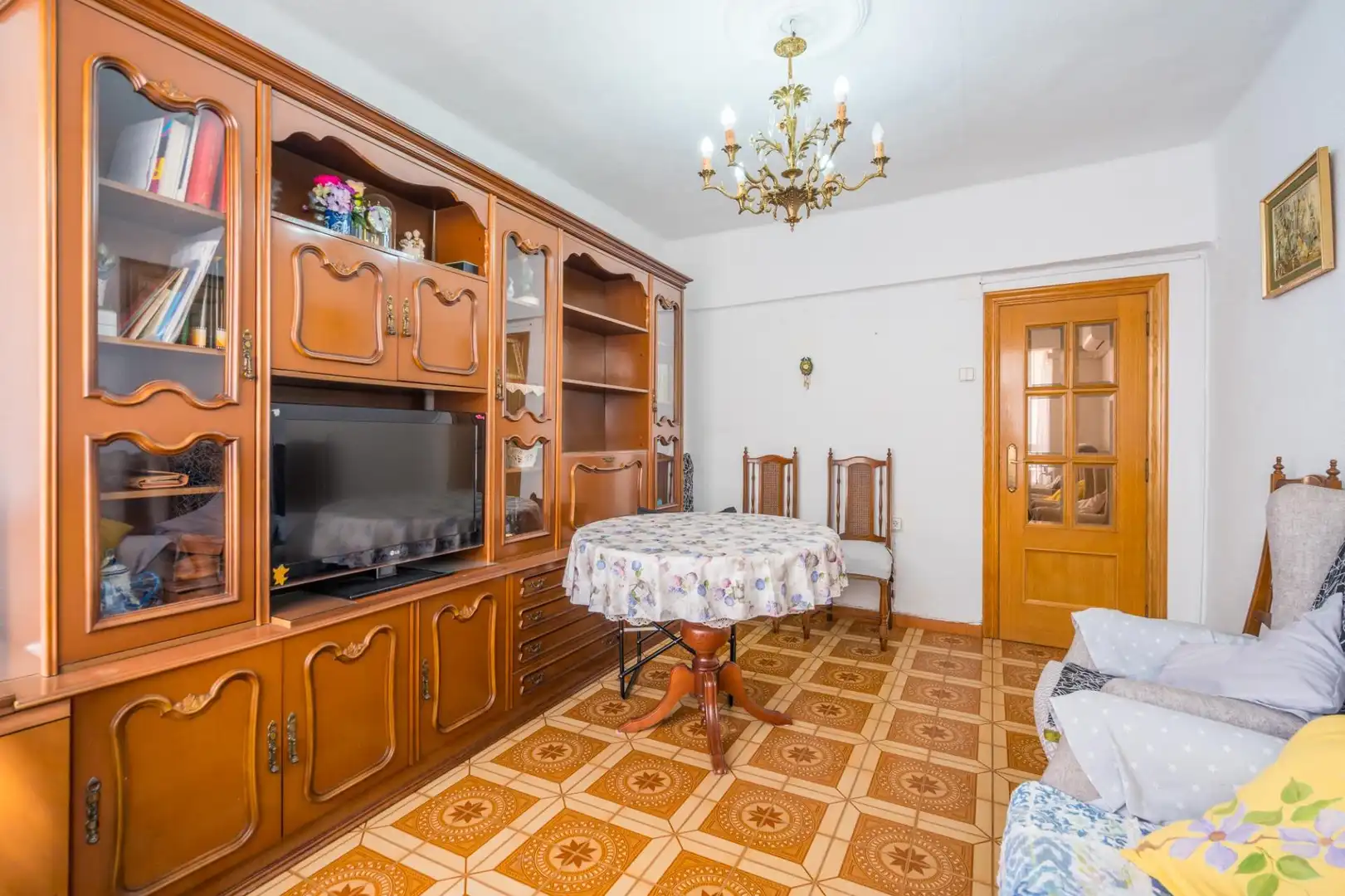 Living room of Apartments for sale in Valencia  with Air Conditioner