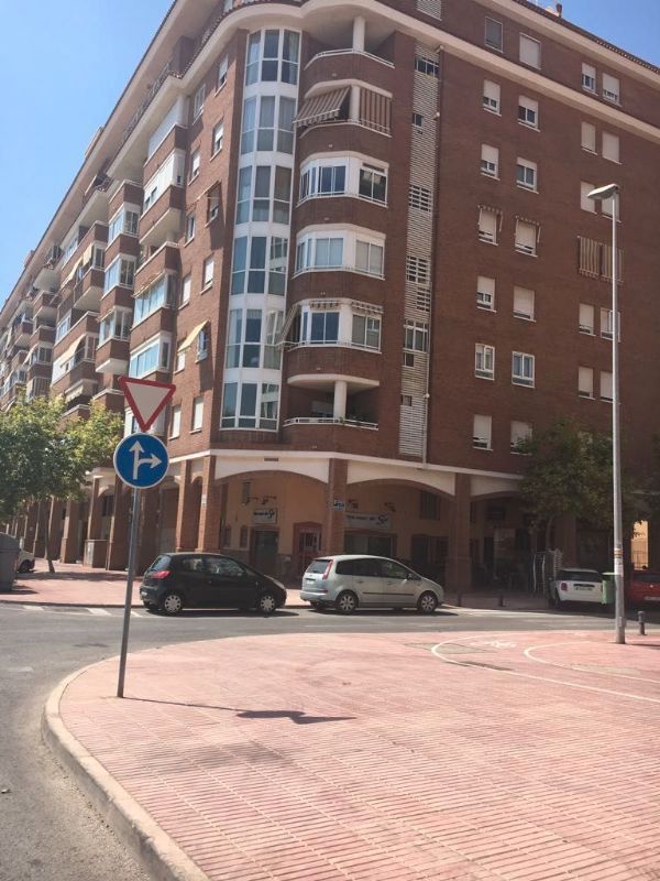 Pis per a compartir a Avinguda d l`Almássera, 68, Parque Lo Torrent