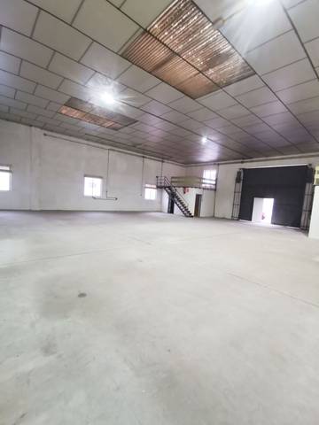 Nave industrial en Venta en Villares de la Reina