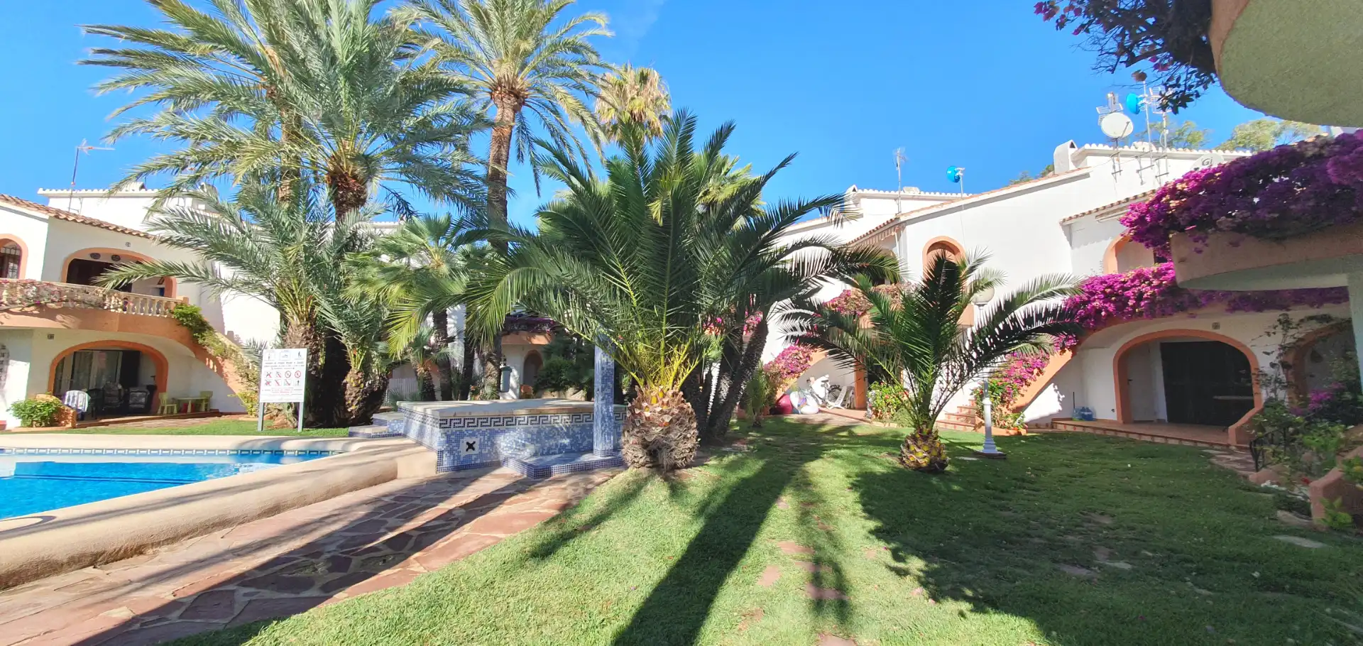 Garden of Apartments for rent in Dénia  with Air Conditioner, Heating and Terrace