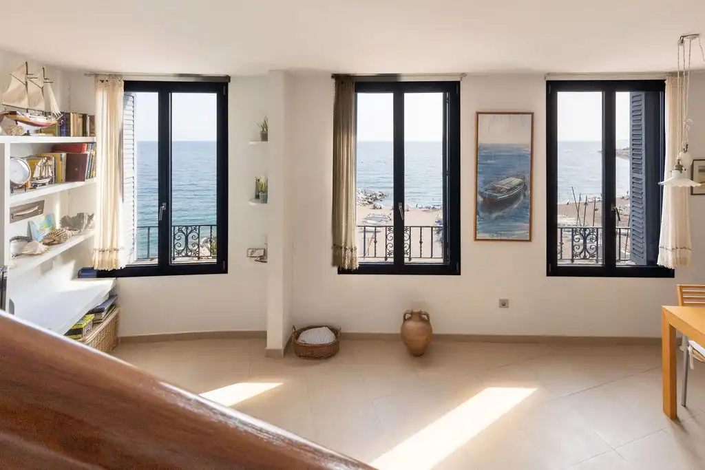 Sala d'estar de Pis en venda en Sant Pol de Mar amb Aire condicionat, Calefacció i Terrassa