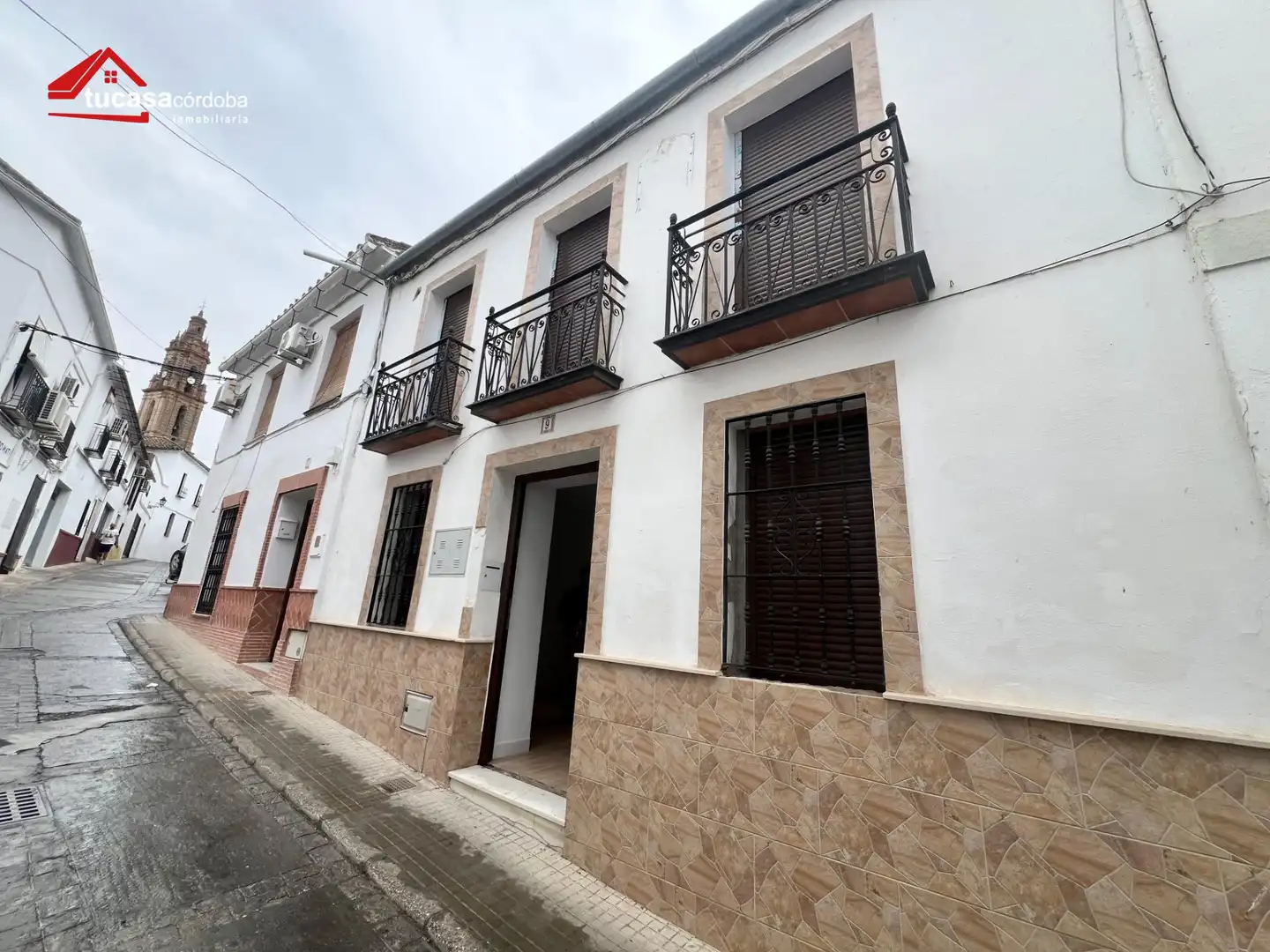 Casa amb piscina en venda a Calle CALLE FERNANDO CAMACHO
