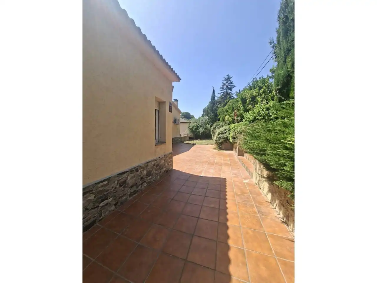 Vista exterior de Casa o chalet de alquiler en Sant Llorenç Savall con Aire acondicionado, Calefacción y Jardín privado