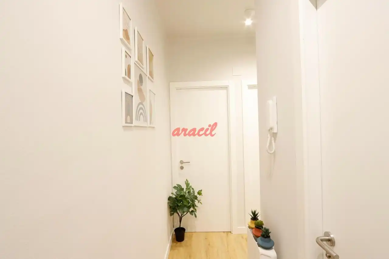 Piso en venta en Ourense Capital  con Calefacción y Amueblado