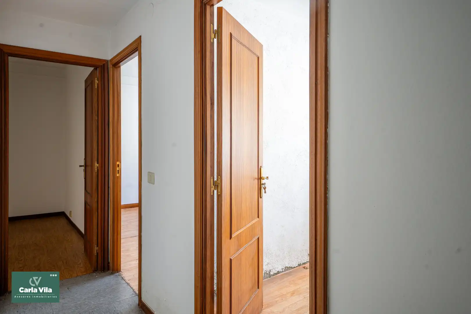 Piso en venta en Lugo con Calefacción, Terraza y Trastero