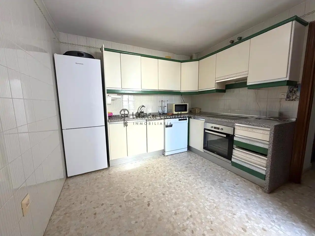 Kitchen of Houses for sale in Rota