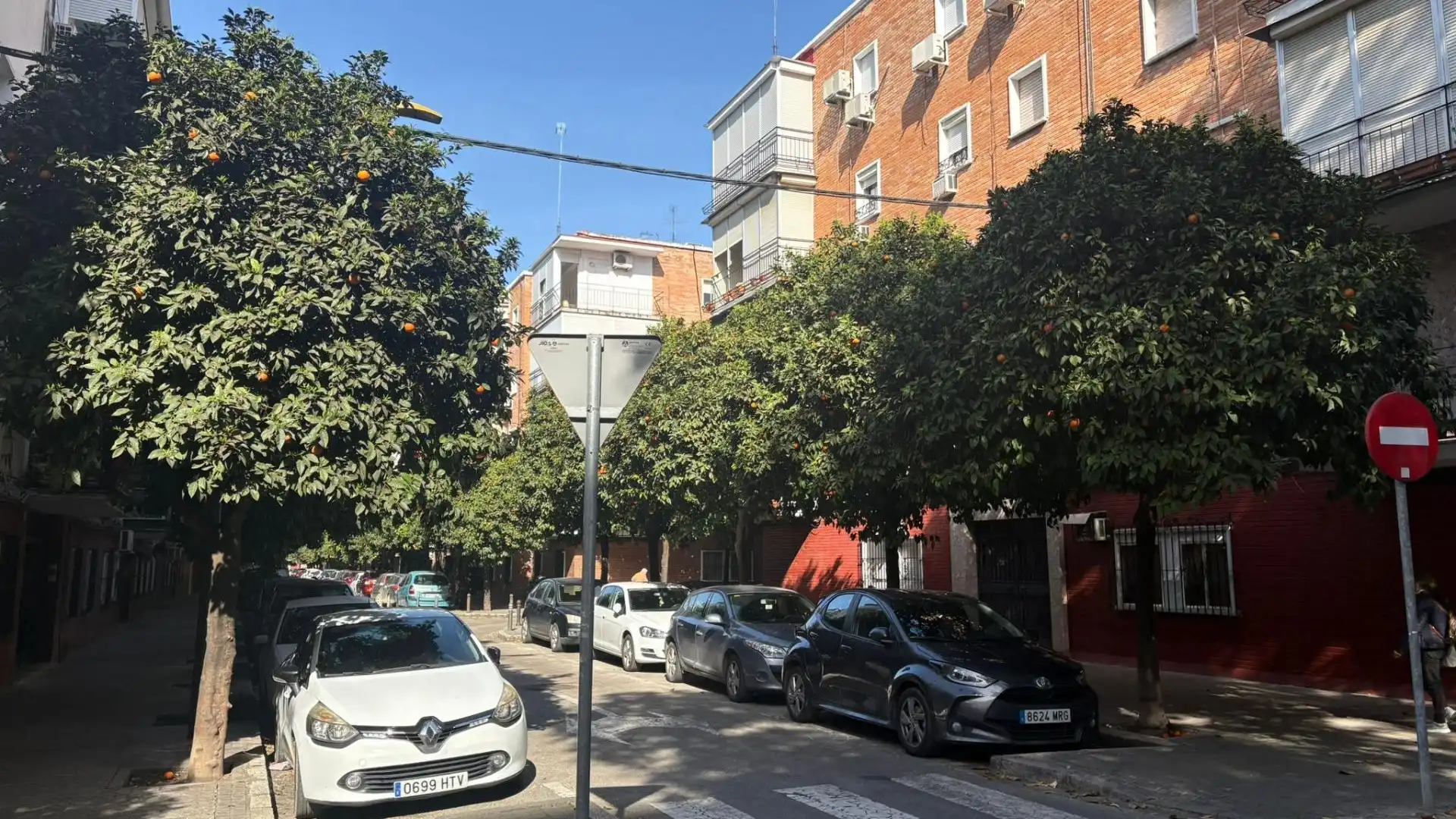 Exterior view of Flat for sale in  Sevilla Capital