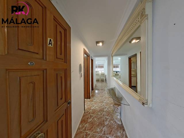 Piso en Venta en Málaga - CL MARTIN ALDEHUELA en Barrio de Ciudad Jardín