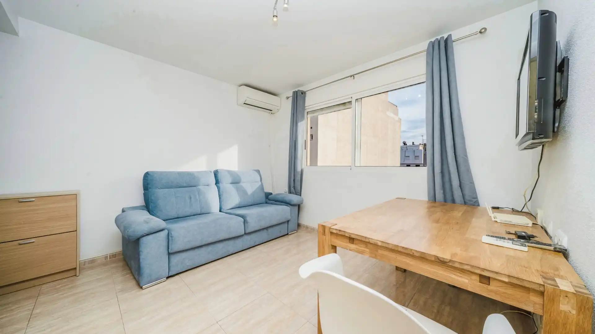 Habitación de Piso en venta en Torrevieja con Aire acondicionado, Calefacción y Piscina