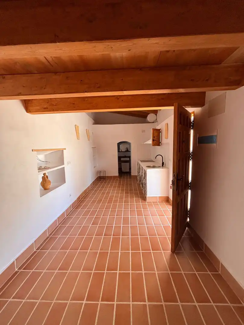 Cuina de Finca rústica en venda en Relleu amb Calefacció i Jardí privat