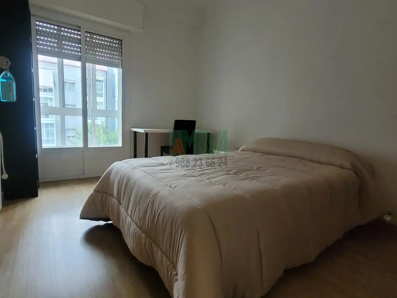 Schlafzimmer von Wohnung zur Miete in Ourense Capital  mit Heizung und Balkon