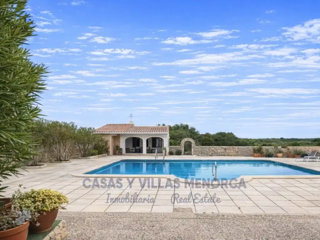 Piscina de Finca rústica en venda en Sant Lluís amb Jardí privat, Terrassa i Piscina