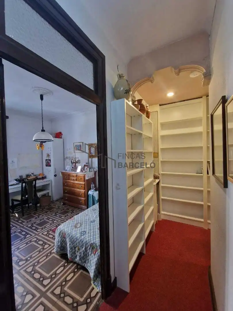 Flat for sale in Paseo Constitución - Las Damas