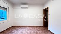 Flat for sale in  Barcelona Capital  with Heating