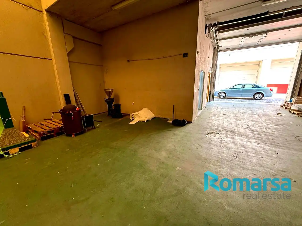 Nave industrial en venta en Ávila