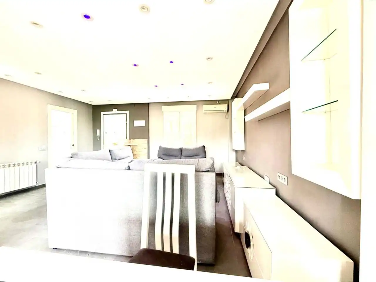 Living room of Flat for rent in Toledo  with Air Conditioner, Heating and Terrace