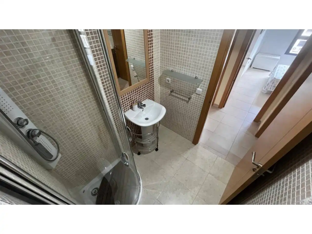 Badezimmer von Dachboden zum Verkauf in San Jorge / Sant Jordi mit Klimaanlage, Heizung und Terrasse