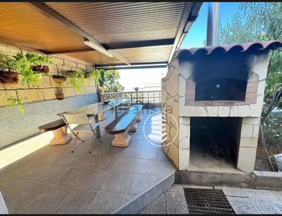 Casa adosada en venta en Barranco Hondo