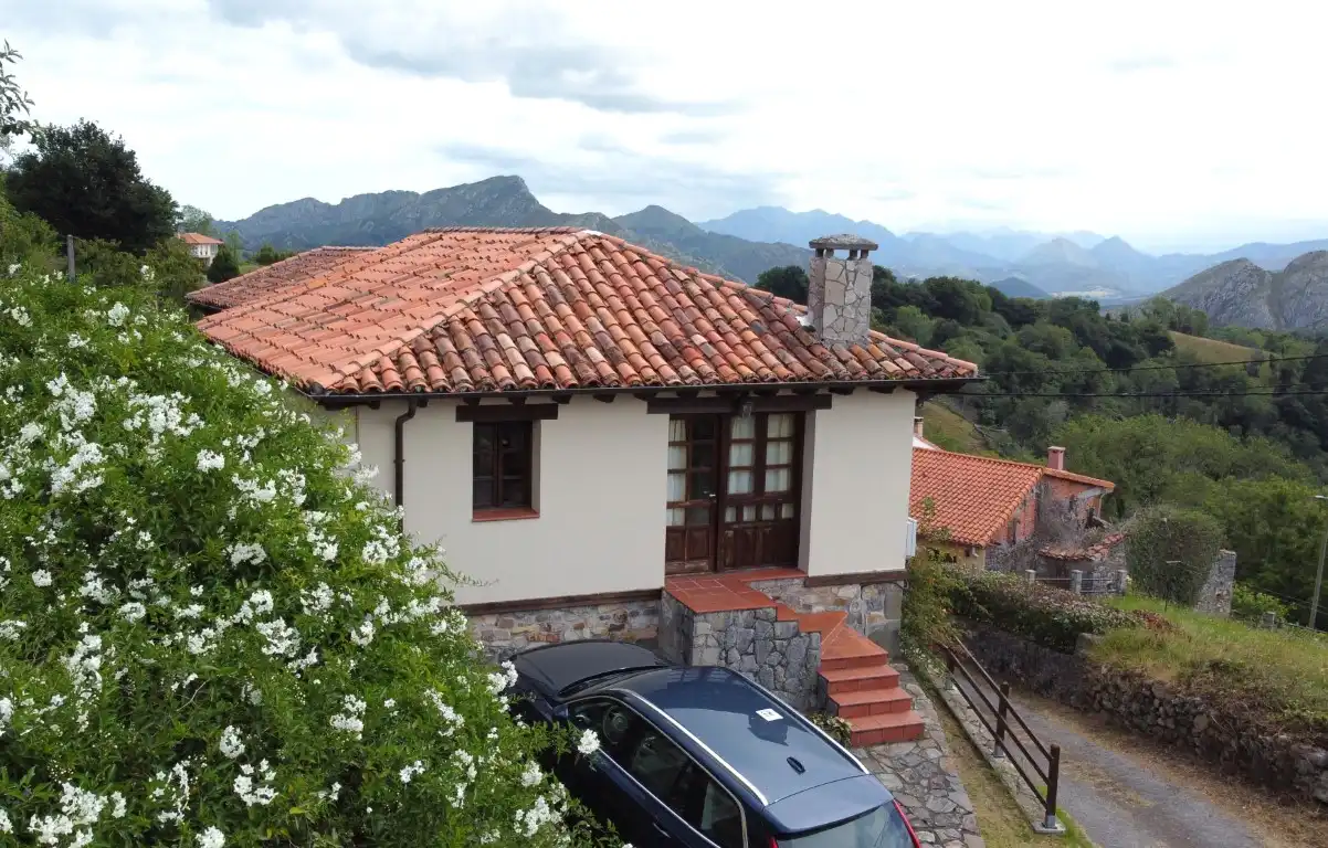 Chalet con terraza en venta en Parres, imagen 34
